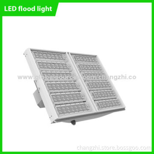 High-mast LED Floodlight, 300W Nominal Power, 100-277V Voltage